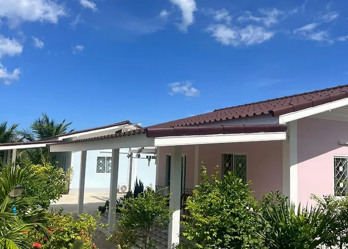 226 House Ao Noi